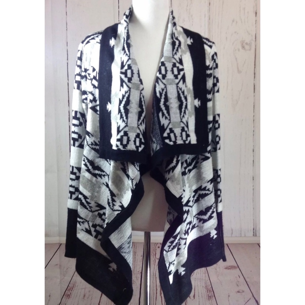 Boho Gray Black Open Front Cardigan Sweater Medium